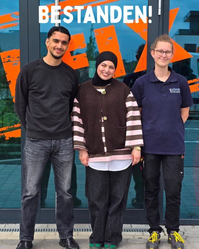 Herzlichen Glückwunsch an unsere Azubis!🥳 Wir sind stolz darauf, dass unsere Auszubildenden Dilara Bektas, Lara Gromeier, Muhammed Kacar und Lennart Grasser ihre Prüfungen erfolgreich bestanden haben.👏. Mit Fleiß, Engagement und Durchhaltevermögen haben sie einen wichtigen Meilenstein erreicht. Wir sind stolz und wünschen euch nur das Beste für eure Zukunft.  #Ausbildung #azubis #Grosshandel #teamwork #wirsindstolz